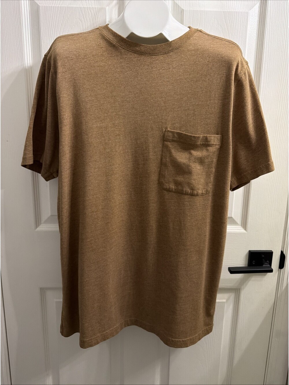 Outdoor Life Light brown shirt sz Large, LN